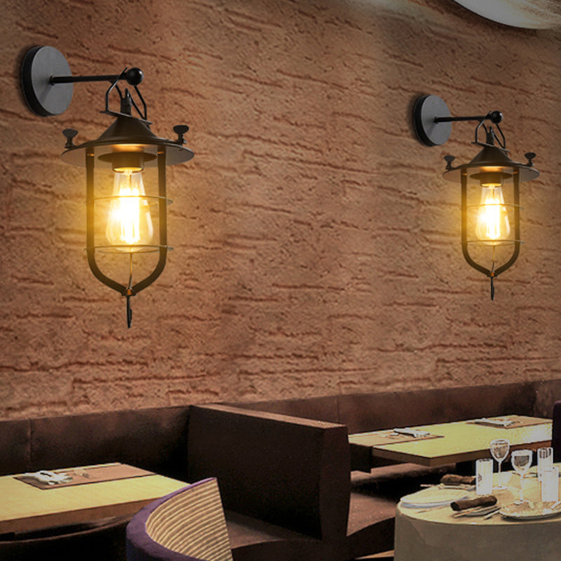 Frendorf | Eisen Schwarze Oberfläche Wand Sconce Wasserrohr/Käfig/Faust-förmig 1-Glühbirne Industrie Stil Wandmontierte Lichtarmatur