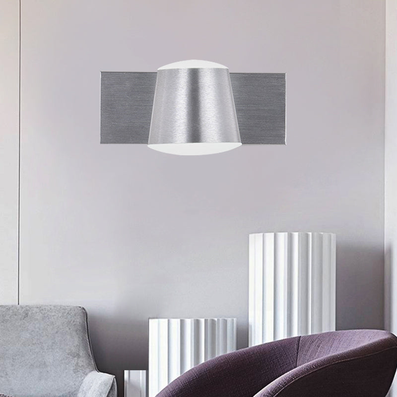 Frendorf | Getailleerde Woonkamer Vanity Wandlamp Eenvoudige Stijl Metaal 1/2/3 Koppen Zilveren Wandlicht Armatuur in Warm/Wit Licht