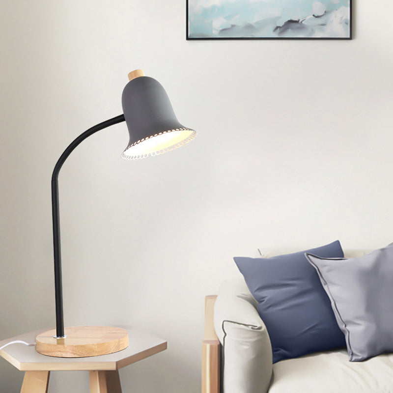 Metallglocke Kleine Leselampe Kinderzimmer Einzelkopf Nordic Style Schreibtischlampe