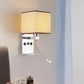 Rechteckige Wandmontierte Leseleuchte Moderne Stoff 1 Kopf Schwarz/Weiß/Beige Wandleuchte mit Regal und Spotlicht