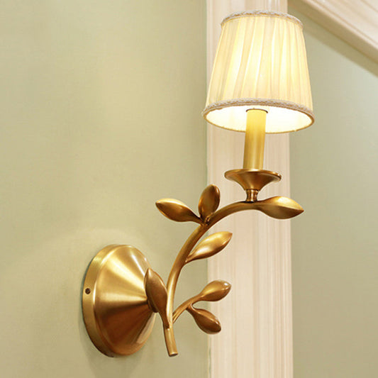 Frendorf | 1/2-Birnen Tapetenbeleuchtung Rustikales Gold Gesammelter Stoff Wandmontierte Lampe mit Weizendekor