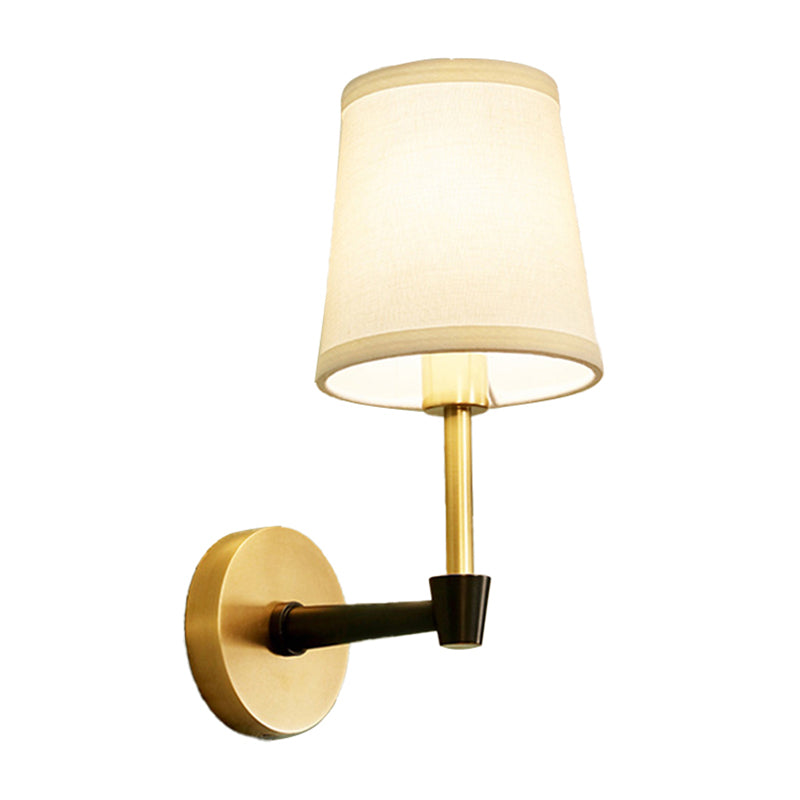 Frendorf | 1/2-Kopf Wandleuchte Lichtarmatur Minimale konische Stoff Wandleuchte in Gold