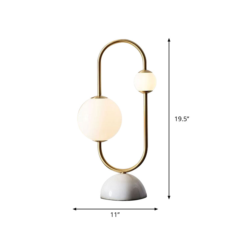Messing Schaltkreis Design Nachtlampe Postmodern 2 Glühbirnen Weißes Glas Tischbeleuchtung mit Marmorbasis