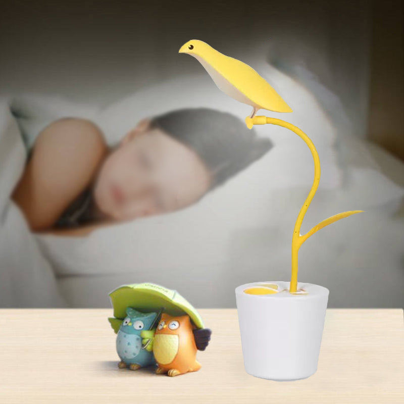 Augenfreundliche Vogel-förmige Schreibtischlampe 1 Kopf Macaron Loft Leselampe für Kinderzimmer