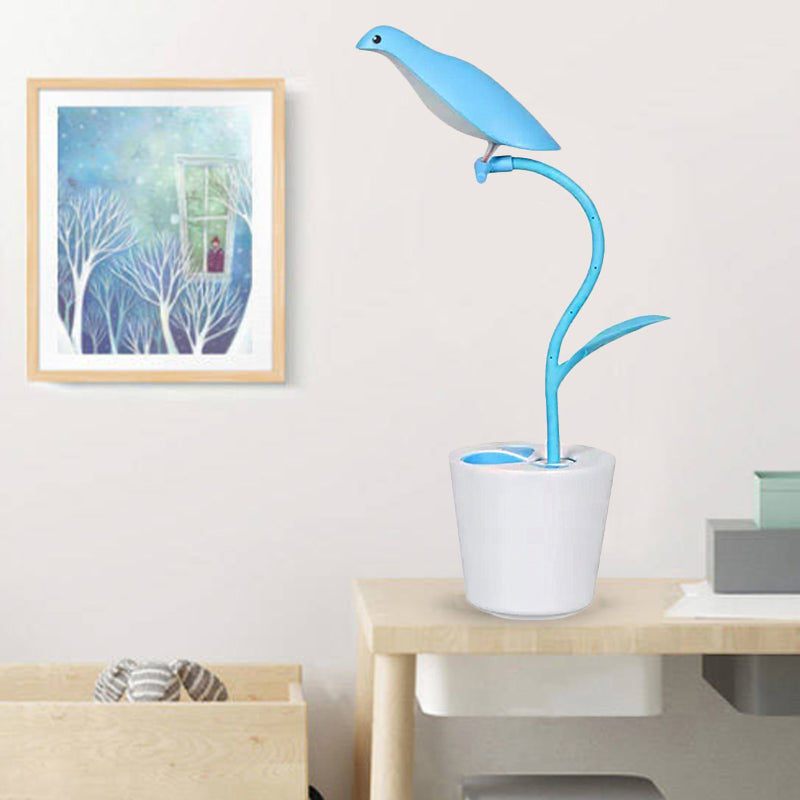 Augenfreundliche Vogel-förmige Schreibtischlampe 1 Kopf Macaron Loft Leselampe für Kinderzimmer