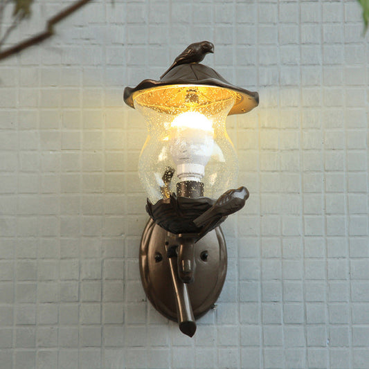 Frendorf | 1-Licht Seedy Glas Lantern Wandeinbouw Rustic Zwarte Gourde Vormige Tuin Wandlamp met Vogel Deco