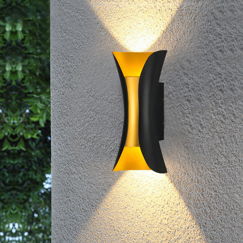 Klein/Groß Fließende LED Wandleuchte Modern Metall 2 Leuchtmittel Schwarz/Weiß/Weiß-Gold Oben Unten Licht für Terrasse