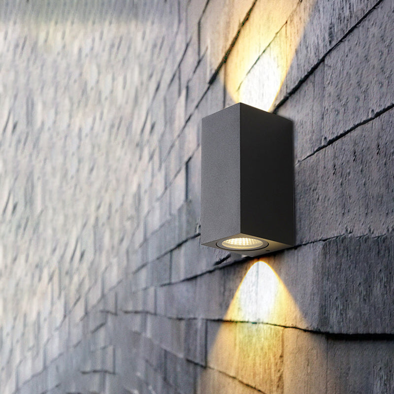 Frendorf | Moderne 1/2-Licht LED Buitenwandmontage Zwarte Driehoek/Cilinder/Rechthoek Sconces Verlichting met Metalen Kap
