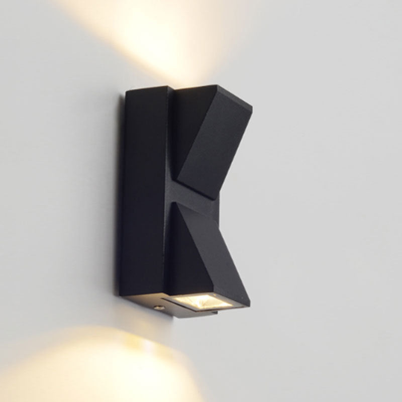 Frendorf | Moderne 1/2-Licht LED Buitenwandmontage Zwarte Driehoek/Cilinder/Rechthoek Sconces Verlichting met Metalen Kap