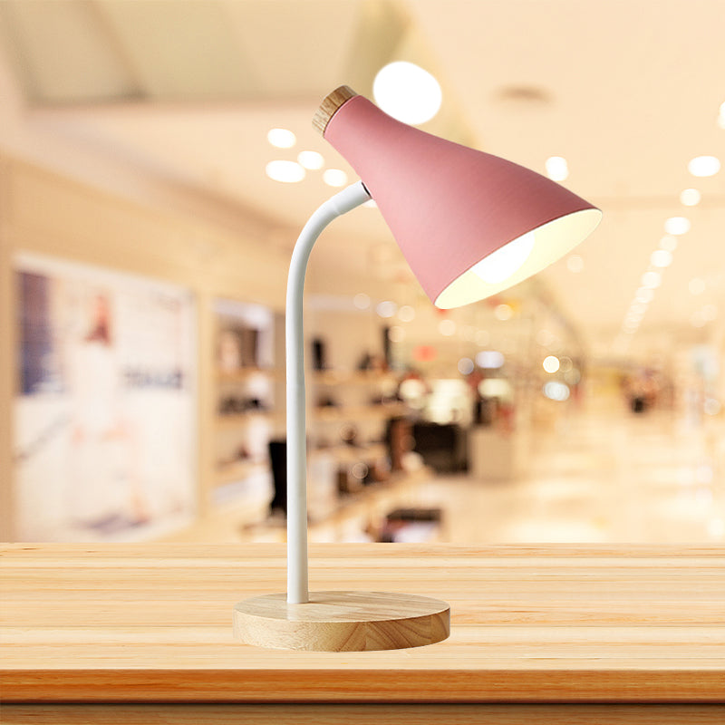 Metall Horn Schirm Leseleuchte Erwachsene Schlafzimmer 1 Glühbirne Nordic Schreibtischlampe mit Stecker-Kabel