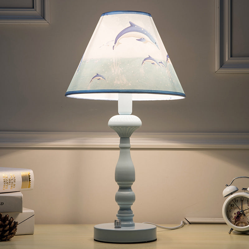 Eine Licht Delfin Schreibtischlampe Zeitgenössische Metall Leseleuchte in Blau für Kinderzimmer