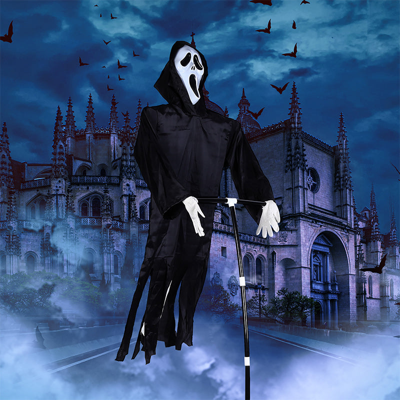 Frendorf | Beängstigend schreiende Vogelscheuche