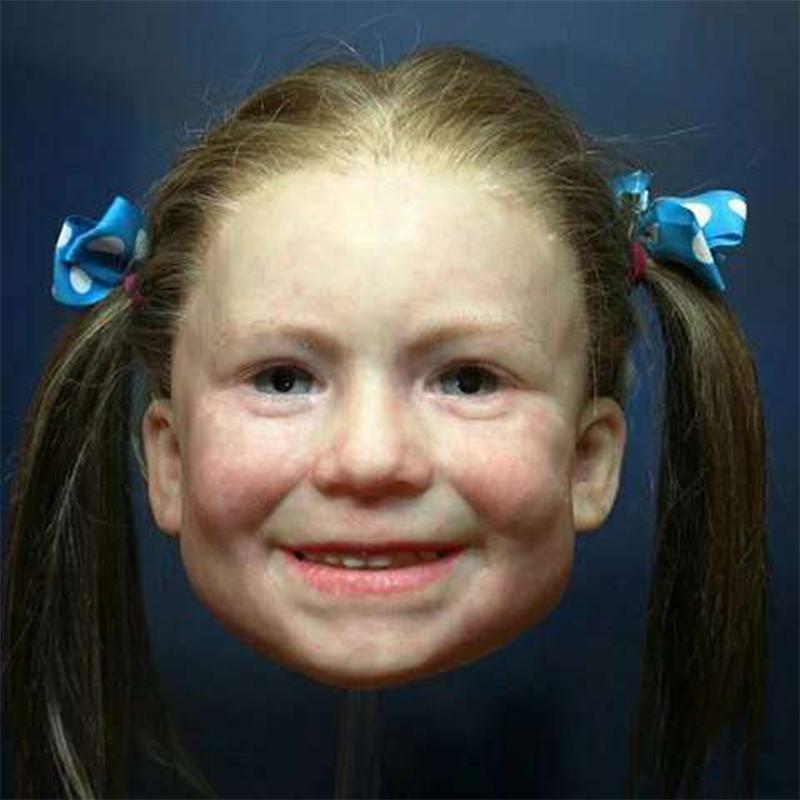 Frendorf | Hyperrealistische hautsichere Maske