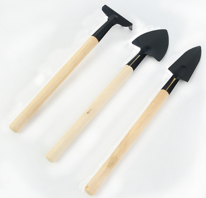 Frendorf | 3-teiliges Gartenwerkzeug-Set mit Holzgriffen – Handliche Schaufel, Rechen und Hacke für die Gartenpflege