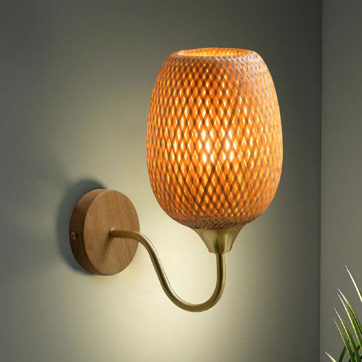 Frendorf | BambuLux Handgewebte Wandlampe | Moderner Bambus-Lampenschirm | 1-flammig | Umweltfreundliche Beleuchtung