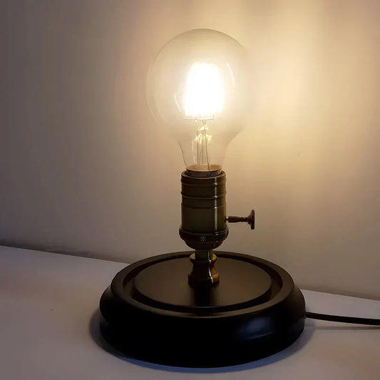 Frendorf | NovaEdison – Vintage-inspirierte Lampe mit klassischer Edison-Glühbirnen-Ästhetik