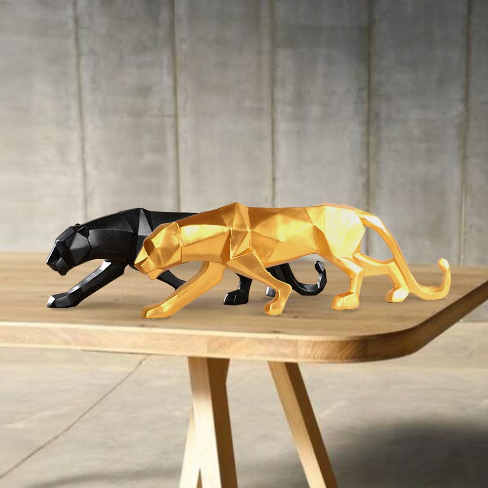 Geometrische Pantherstatue der modernen Kunst