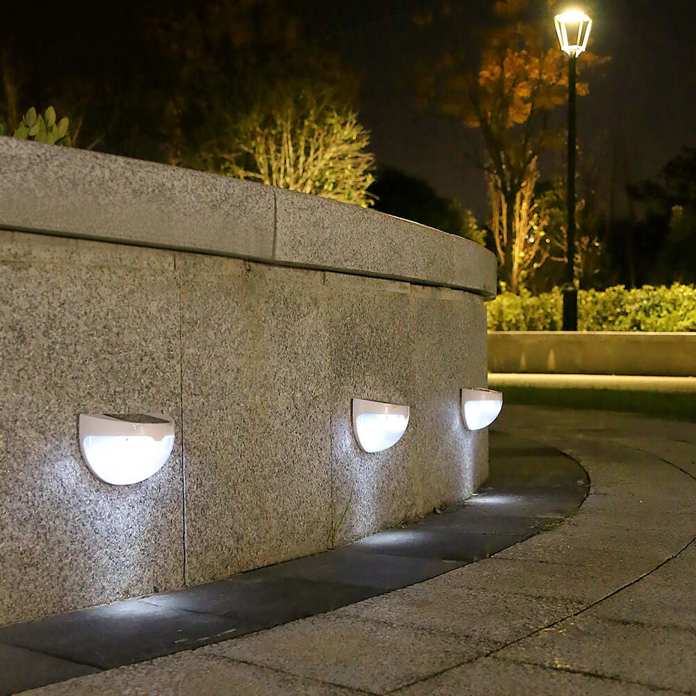 Frendorf | SolarCrest LED Wandleuchte | Halbkreis-Design | Solarbetrieben | Wasserdicht | Zaun- und Außenbeleuchtung