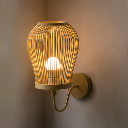 Frendorf | BambuLux Handgewebte Wandlampe | Moderner Bambus-Lampenschirm | 1-flammig | Umweltfreundliche Beleuchtung
