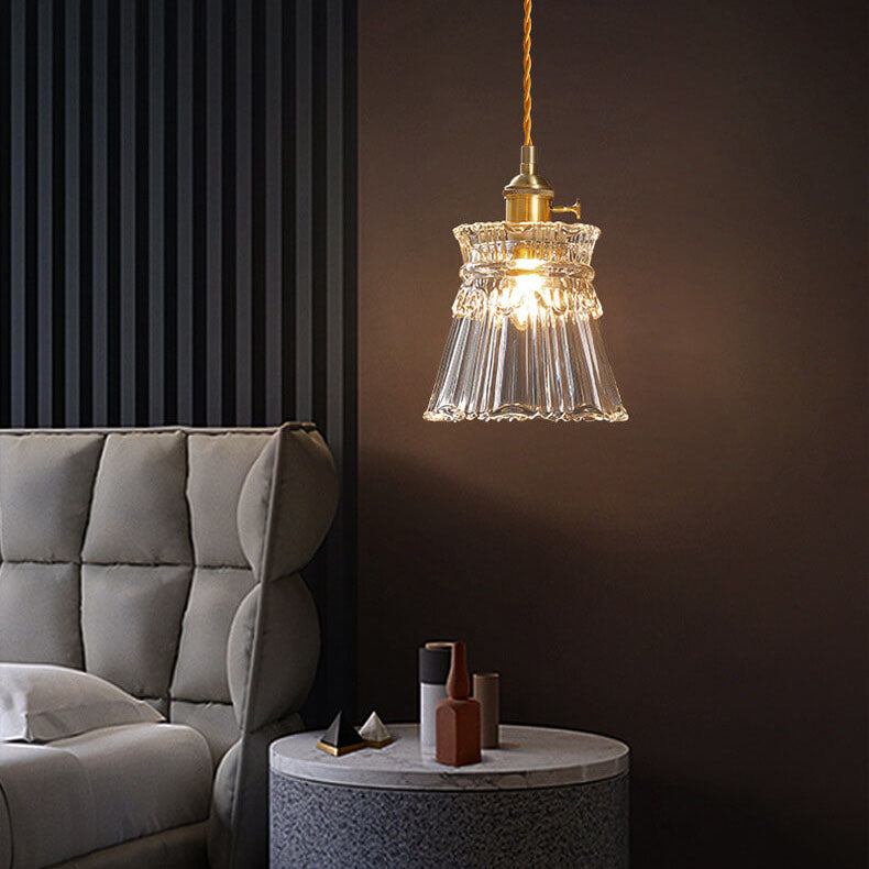 Frendorf | Bellux Glas Pendelleuchte | Modernes Glockenschirmdesign | Messingoptik | 1-flammig | Luxuriöse Beleuchtung