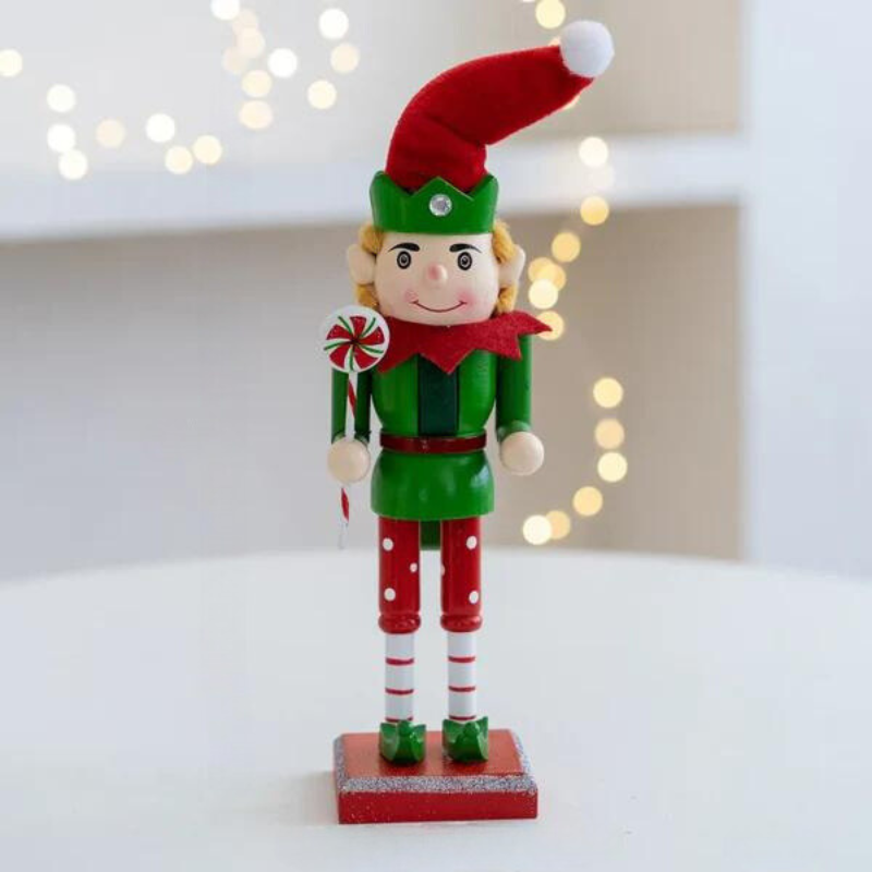 Traditioneller Nussknacker Soldat aus Holz