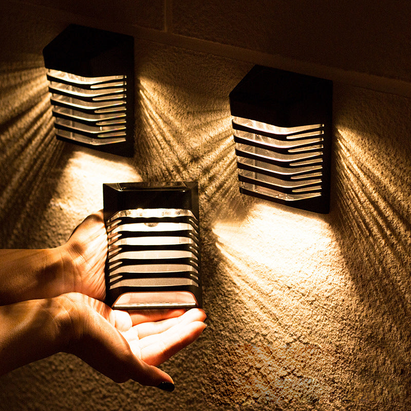 Frendorf | SolarVista LED Wandleuchte | Trapezdesign | Wasserdicht | Solar Außenbeleuchtung | Energieeffizient