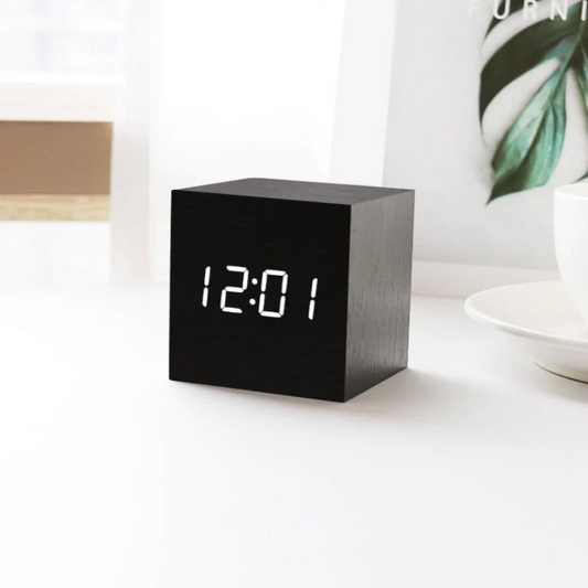 LED Würfel Uhr