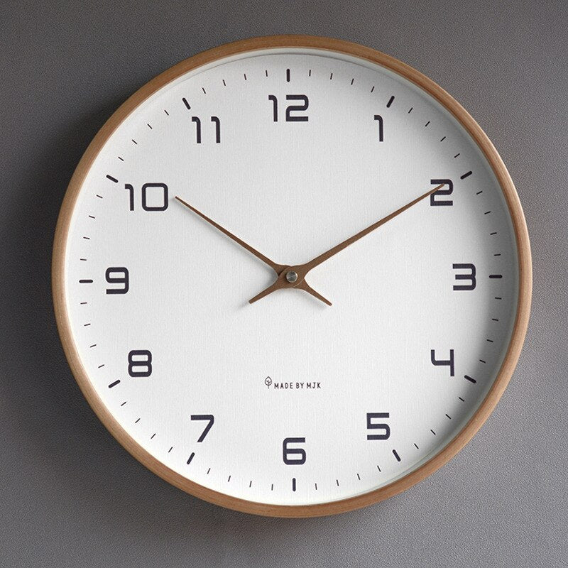 Wanduhr - Luxora - Nordisches Design - Massivholz