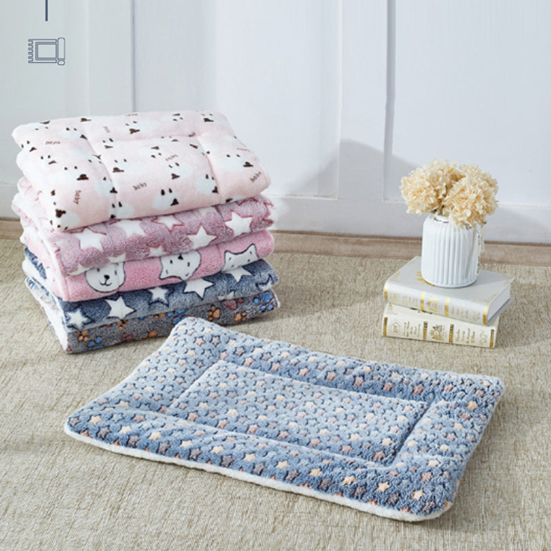 Frendorf | Gemütliche beruhigende Katzendecke