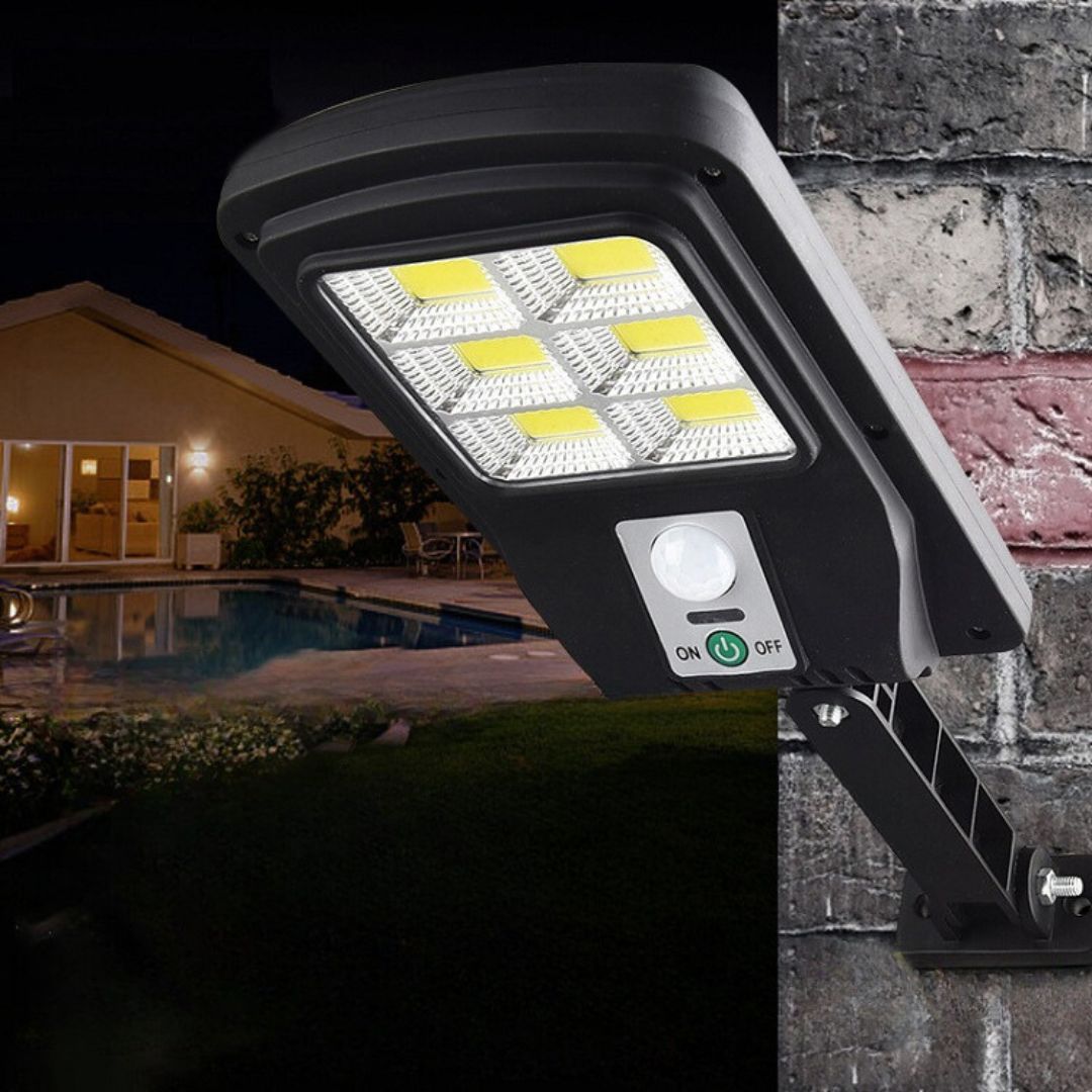 Solar-Straßenleuchte mit 4000 Lumen (Räumungsverkauf)