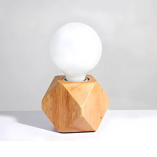Frendorf | GeoLume – Tischlampe mit facettiertem geometrischem Holzfuß