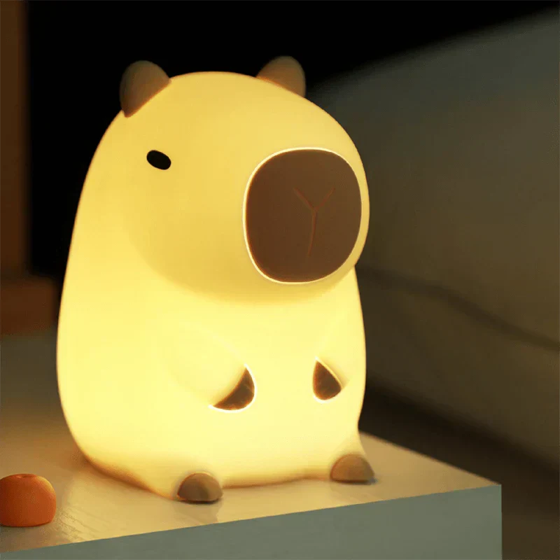 Frendorf | CappyGlow 2024 Capybara Silikon Nachttischlampe | Squishy & Kinderfreundlich | Perfektes Geschenk für Kinder und Mädchen