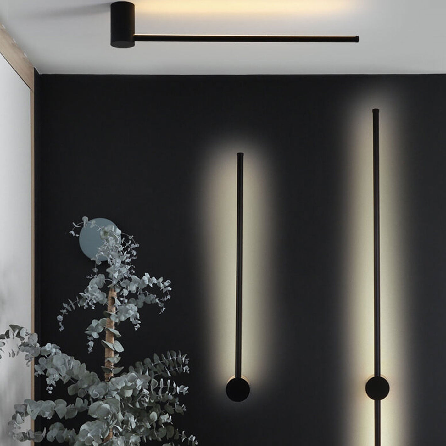 Frendorf | LumiAura LED Wandleuchte | Minimalistisches Design | Dimmbare Aluminium Wandlampe | Modernes Ambiente für Ihr Zuhause