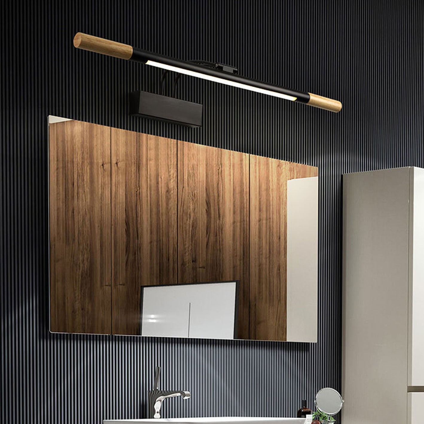 Frendorf | Arkluma Nordic LED Wandleuchte | Massivholz | Geschwungener Arm | Warmes oder Weißes Licht