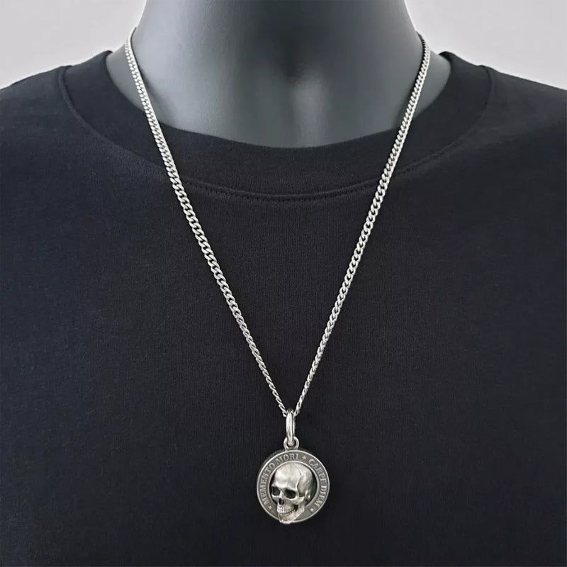 Frendorf | Memento Mori Totenkopf Anhänger