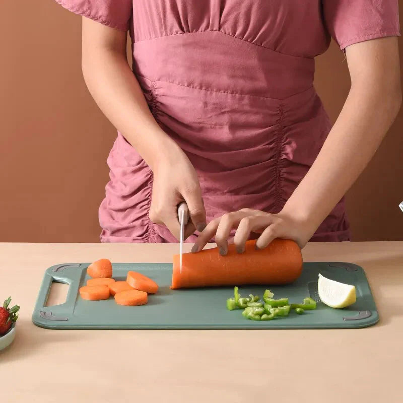 1 Stück Schneidebrett Zwei Seiten aus Edelstahl und Kunststoff Dual-Purpose Multifunktionales Schneidebrett für Gemüse und Fleisch
