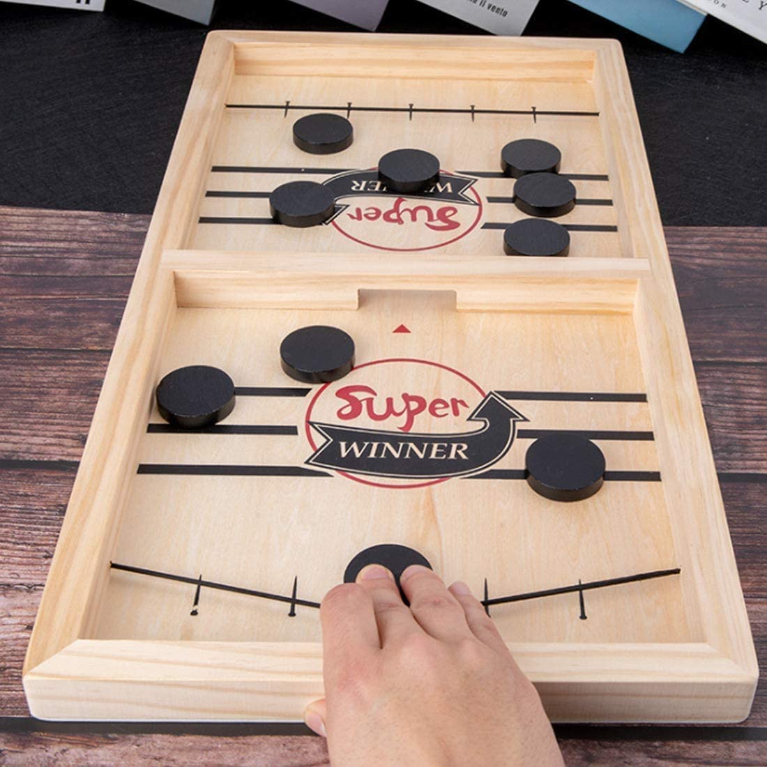 Frendorf | 2-in-1 Tischfußball & Shuffleboard Spaß – GameMaster