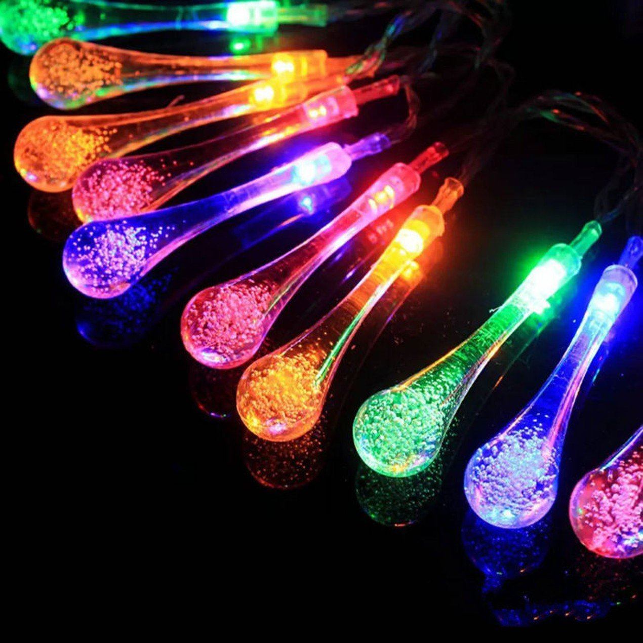 Frendorf | 20 Ft. LED Multi-Color Wassertropfenbeleuchtung