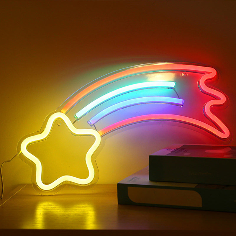 Frendorf | Minimalisme LED Nachtkastje Verlichting Witte Geometrische USB Voeding Nachtlamp met Plastic Kap