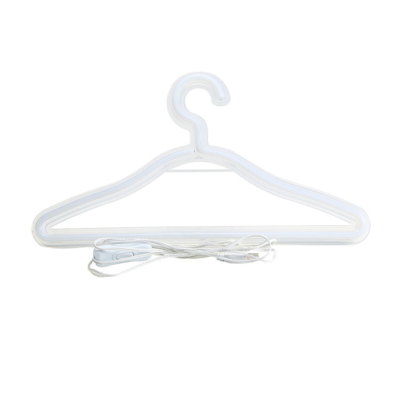 Frendorf | Kledinghanger Slaapkamer Nachtkastje Licht Plastic USB LED Minimal Wandlamp in Wit