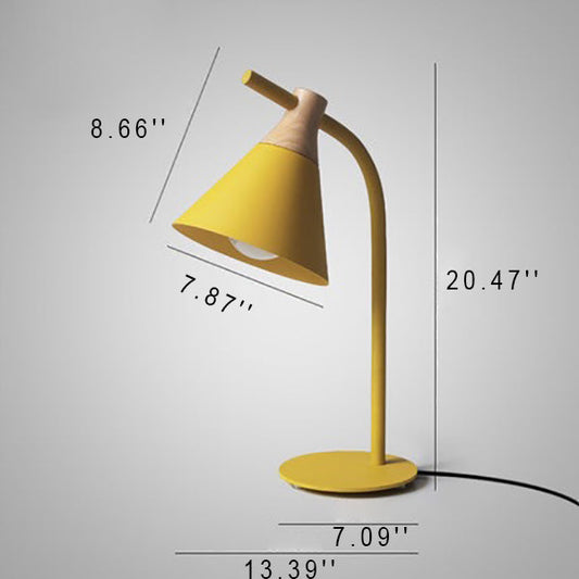 Minimalistische 1-flammige Tischlampe mit Glockenschirm aus Macaron-Metall