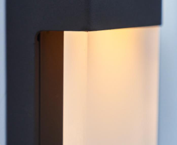 Frendorf | SolAura Frosted Glas Außenleuchte | Solar LED Wandleuchte | Wasserdicht & Energiesparend