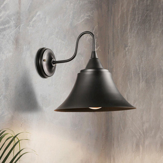 Frendorf | Ausladende Metall Wandlampe Bauernhaus 1 Kopf Esszimmer Wandleuchte mit gebogenem Arm