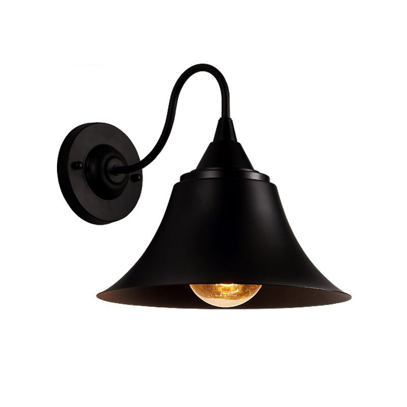 Frendorf | Ausladende Metall Wandlampe Bauernhaus 1 Kopf Esszimmer Wandleuchte mit gebogenem Arm
