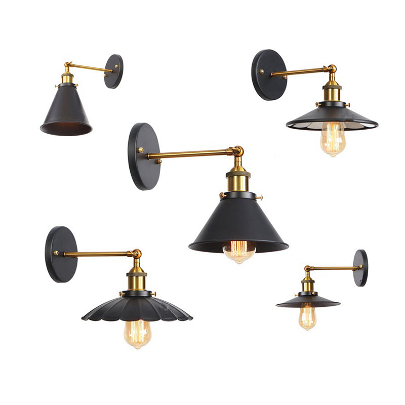 Frendorf | Metalen rechte arm wandverlichting armatuur fabriek 1 gloeilamp eetkamer wandlamp in zwart en messing