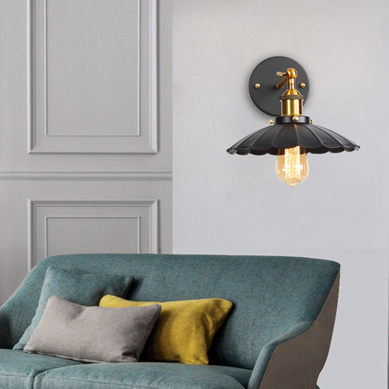 Frendorf | Metalen rechte arm wandverlichting armatuur fabriek 1 gloeilamp eetkamer wandlamp in zwart en messing