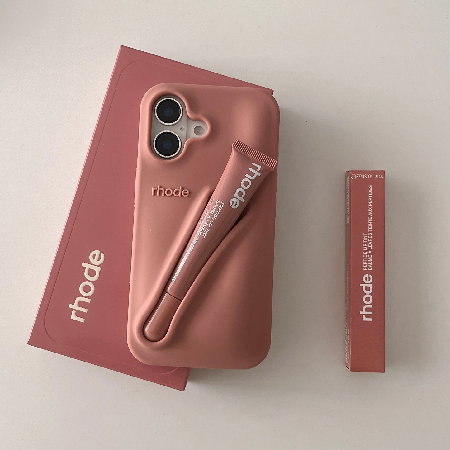 Frendorf |  3D Silikon Lippenstift Handyhülle für iPhone