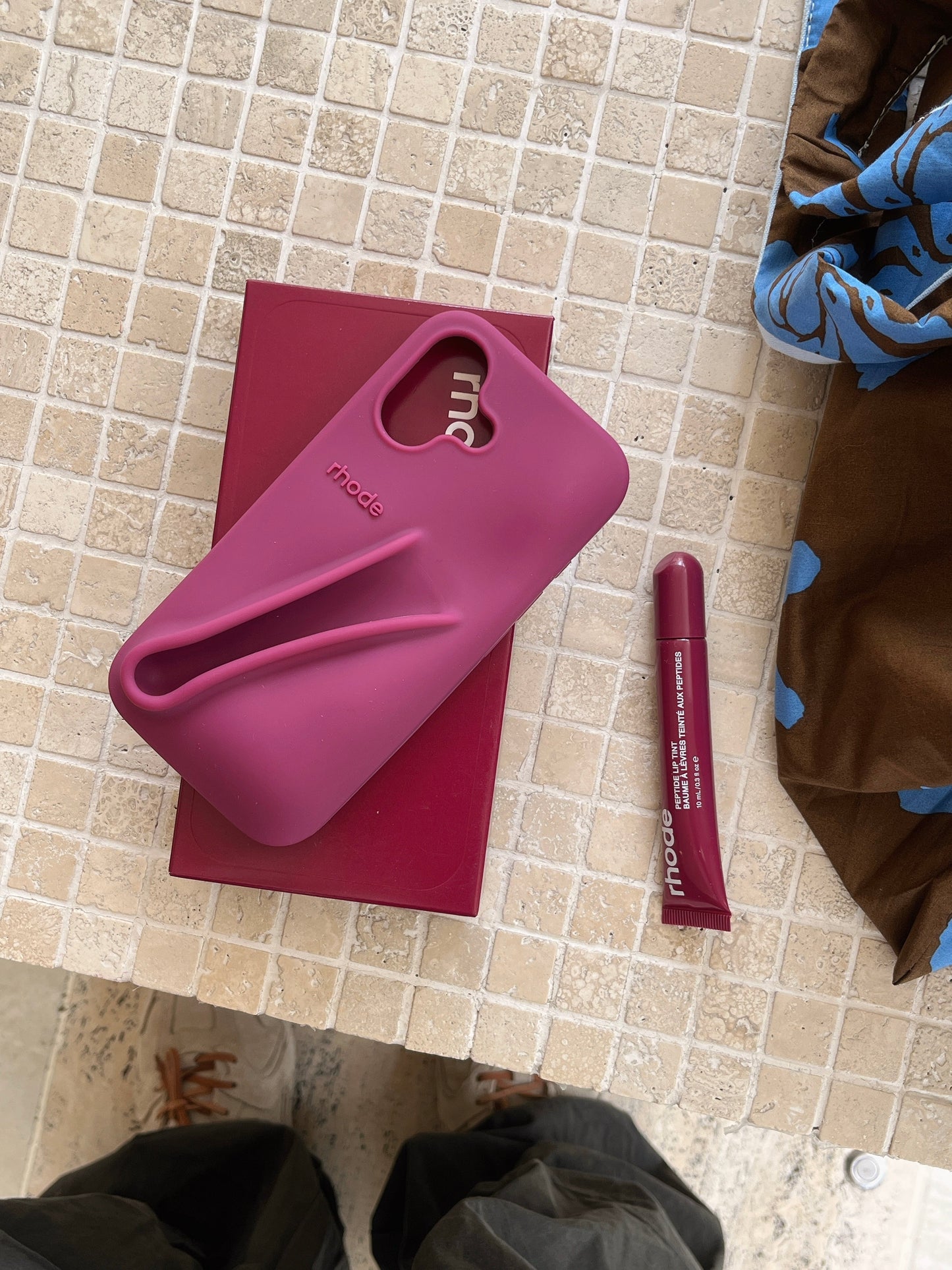Frendorf |  3D Silikon Lippenstift Handyhülle für iPhone