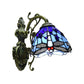 Handgeschnittene Glaslibelle Wandlampe Tiffany-Stil 1 Licht Wandmontage Lichtarmatur mit geschnitztem Rückplatte