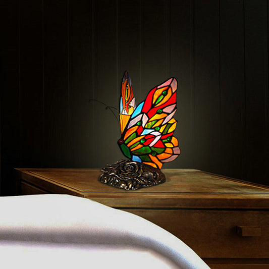 Handgefertigte Glas Schmetterling Nachttischlampe Tiffany Stil 1 Glühbirne Gelbe Nachtbeleuchtung